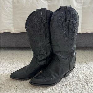 Vintage Code West Cowboy Boots